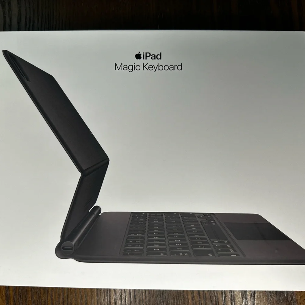 APPLE Magic Keyboard for iPad Air (5th gen) and iPad Pro 11-inch in Black